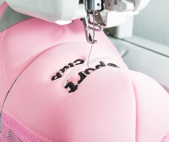 gorras bordadas en bogota